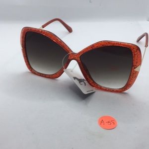 2 pairs ladies glam sunglasses for 1 price.